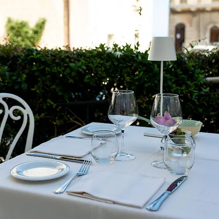 Szálloda Palace - Bistrot & Ostuni