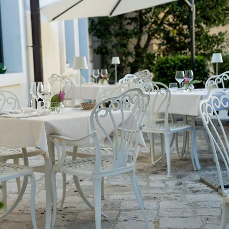 Palace - Bistrot & Szálloda