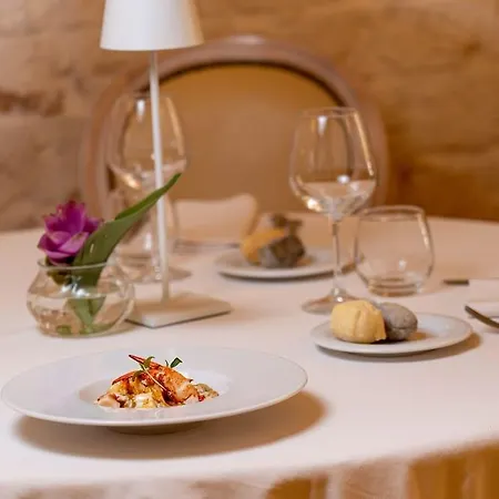 호텔 Palace - Ristorante & 오스투니