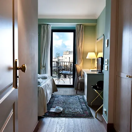 Palace - Bistrot & 奥斯图尼