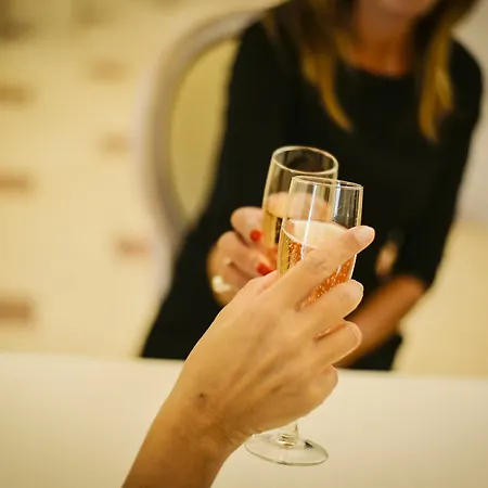 Hotell Palace - Bistrot & Ostuni