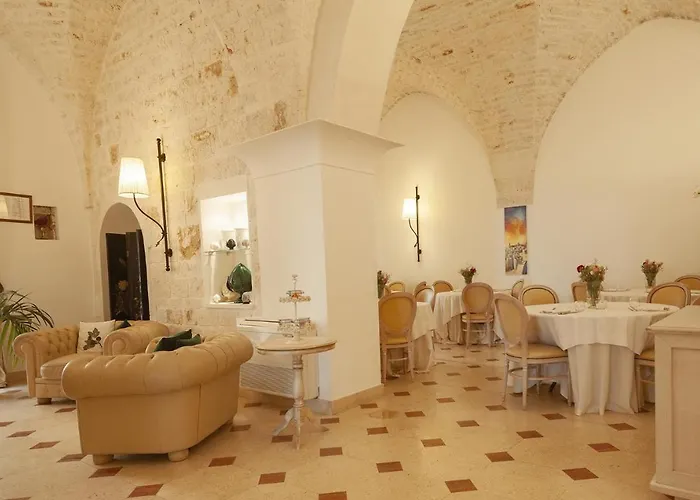 Palace - Bistrot & オストゥーニ